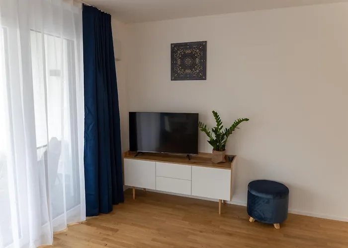 Aurora Am Bodensee * Friedrichshafen